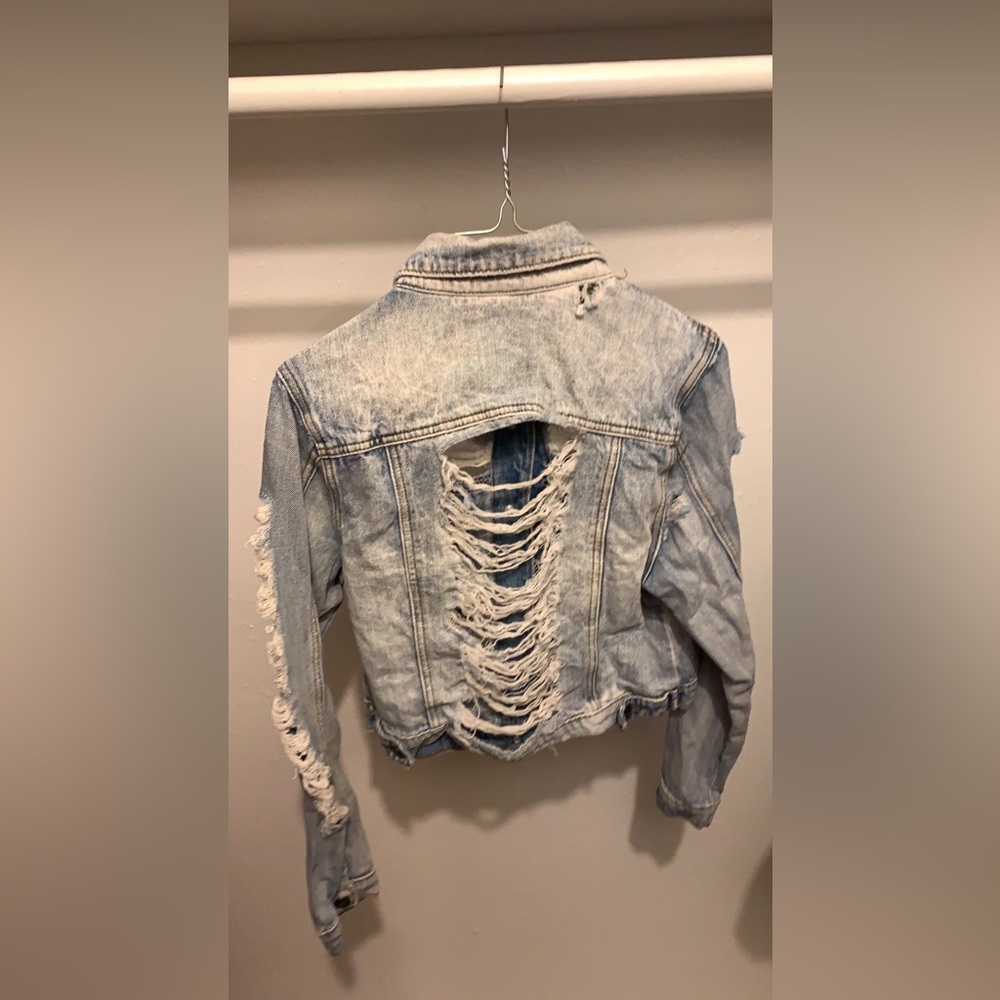 Jean Jacket - Picture 3 of 4